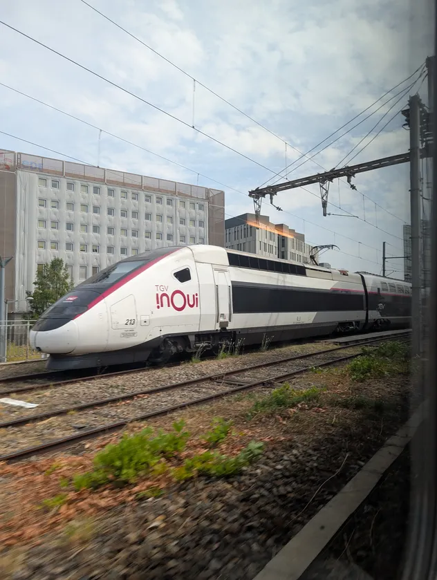 french high speed train